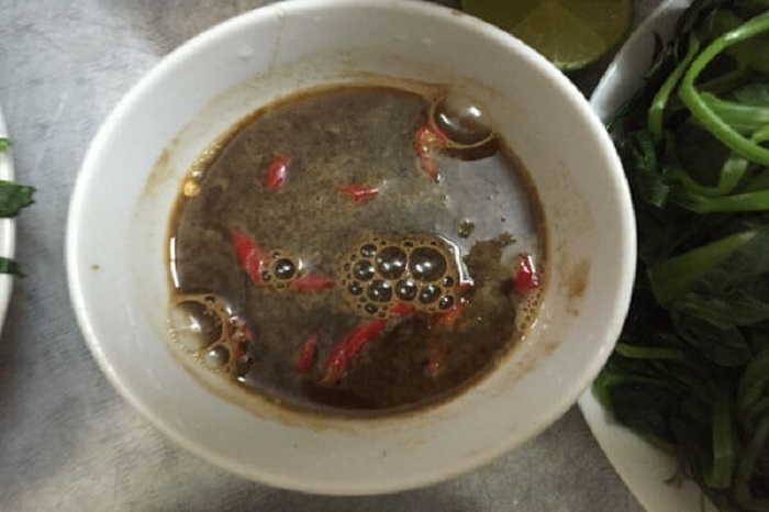 Nước cốt cua đồng ủ chua