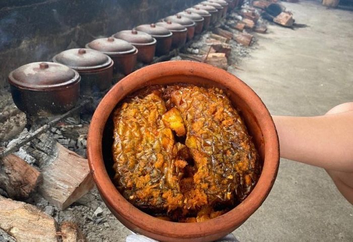 [GIẢI MÃ] Tại sao cá kho Vũ Đại thịt chắc xương nhừ?